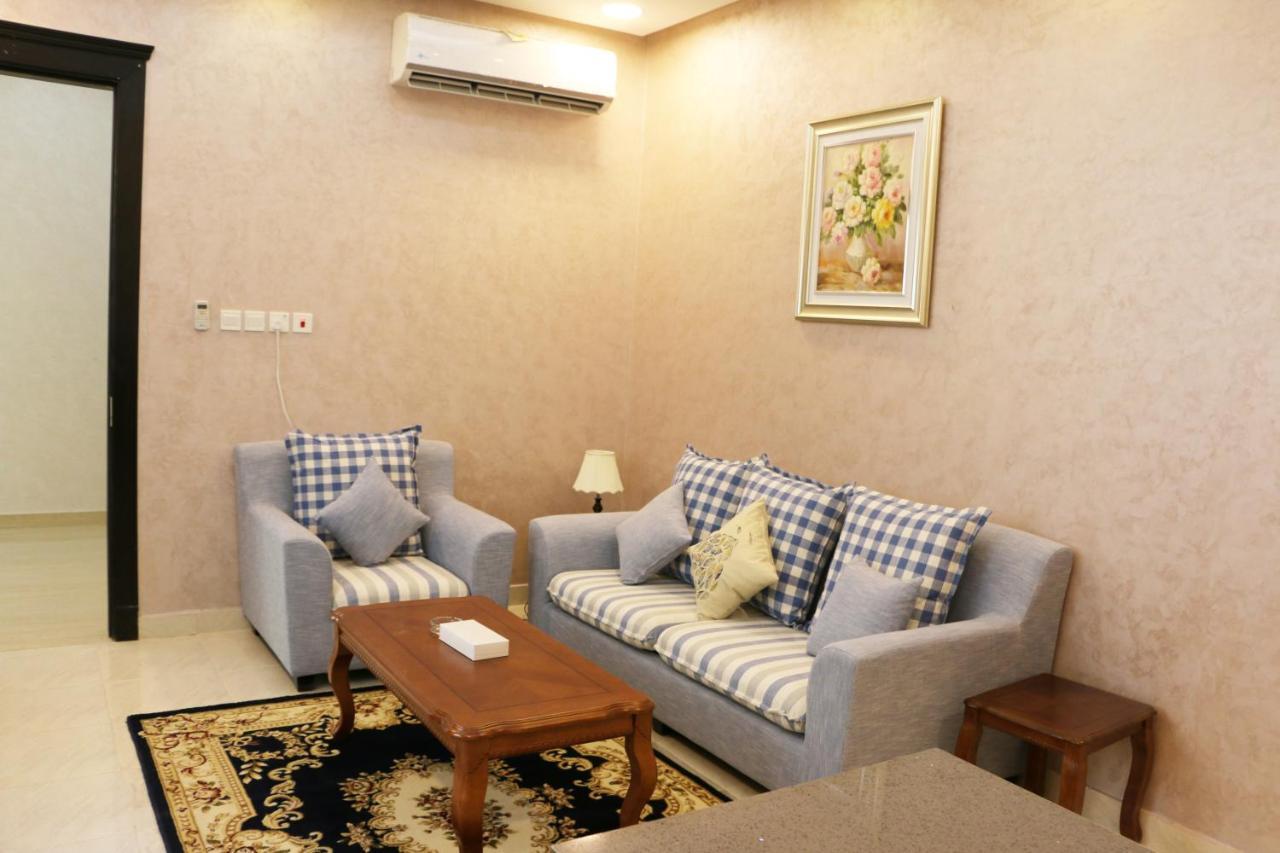 Ejaz Hotel Apartments Riyadh Bagian luar foto