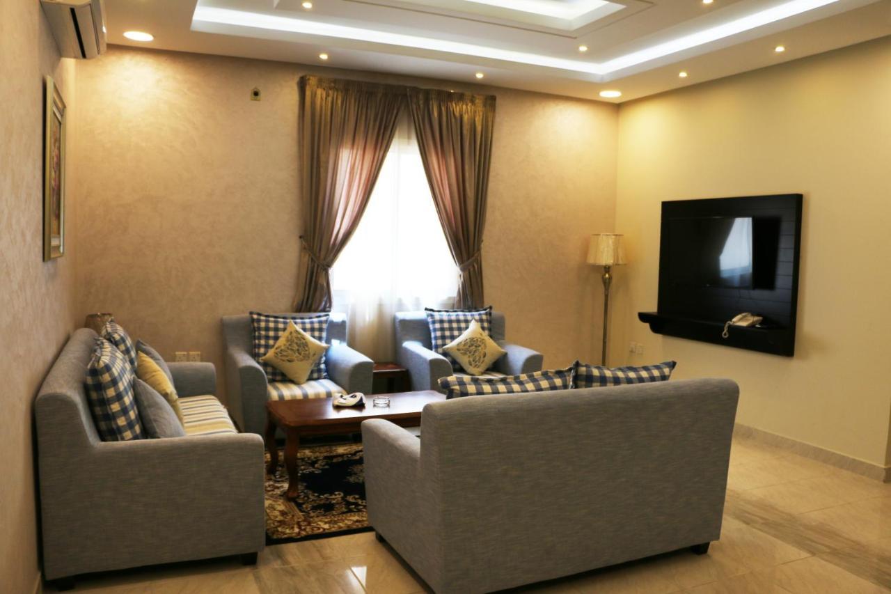Ejaz Hotel Apartments Riyadh Bagian luar foto